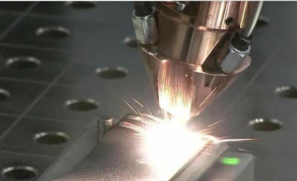 [视频] SLM（Selective laser melting）选择性激光熔化快速成型技术及工艺详细介绍