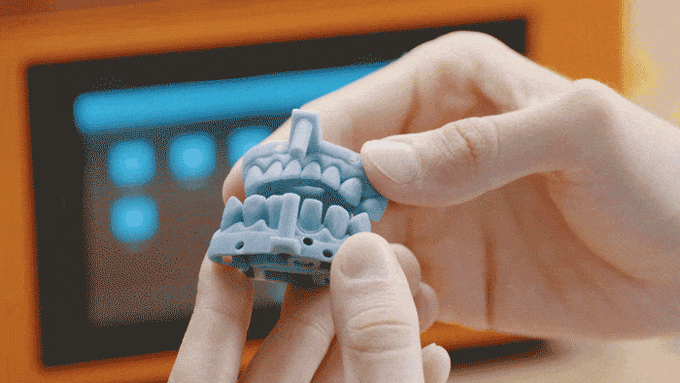 [视频] Dazz 3D: 最先进的 LCD 光固化 3D打印机