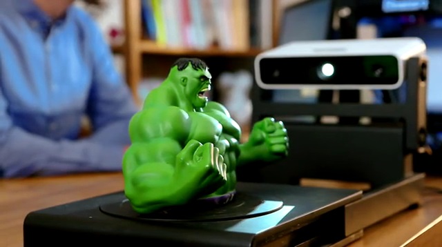 [视频] EinScan-S：用于 3D 打印的快速、准确、安全的3D扫描仪