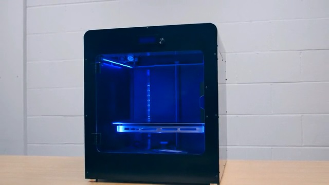 [视频] Inception X1: 开源的高端桌面3D打印机