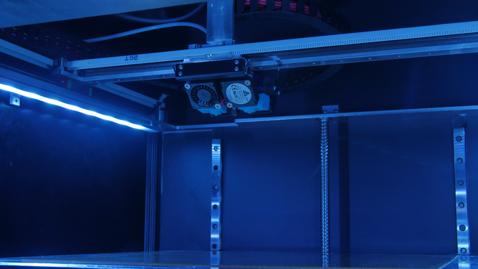 [视频] Inception X1: 开源的高端桌面3D打印机