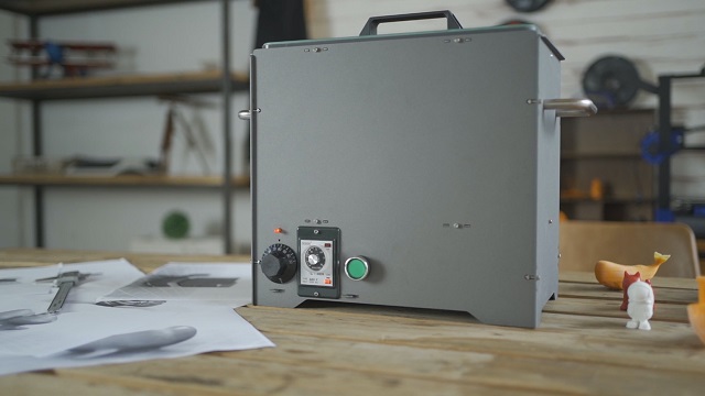 [视频] PolySmoother: 一个非常方便的抛光3D打印作品的后处理工具