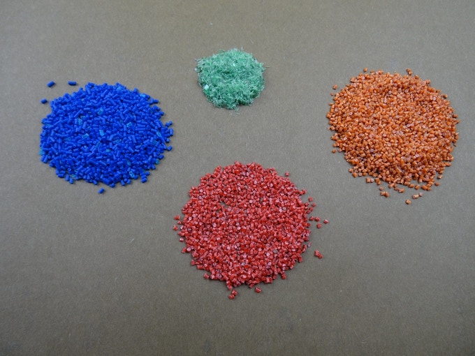 [视频] 多物料切割机和造粒机-切丝机-Buddy3D回收机