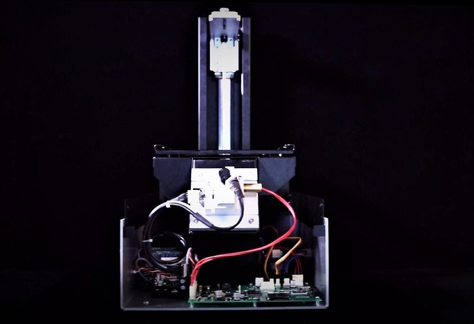 [视频] Weaver: 带F-theta镜头的专业SLA激光3D打印机