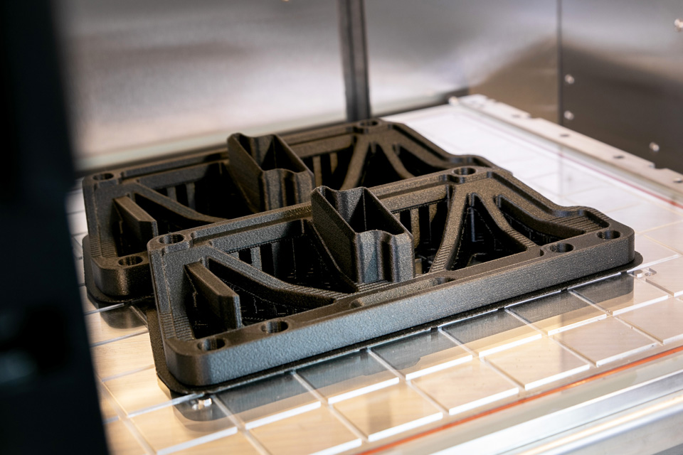 [视频] 3DGence INDUSTRY F421：高性能3D打印机| 高打印速度