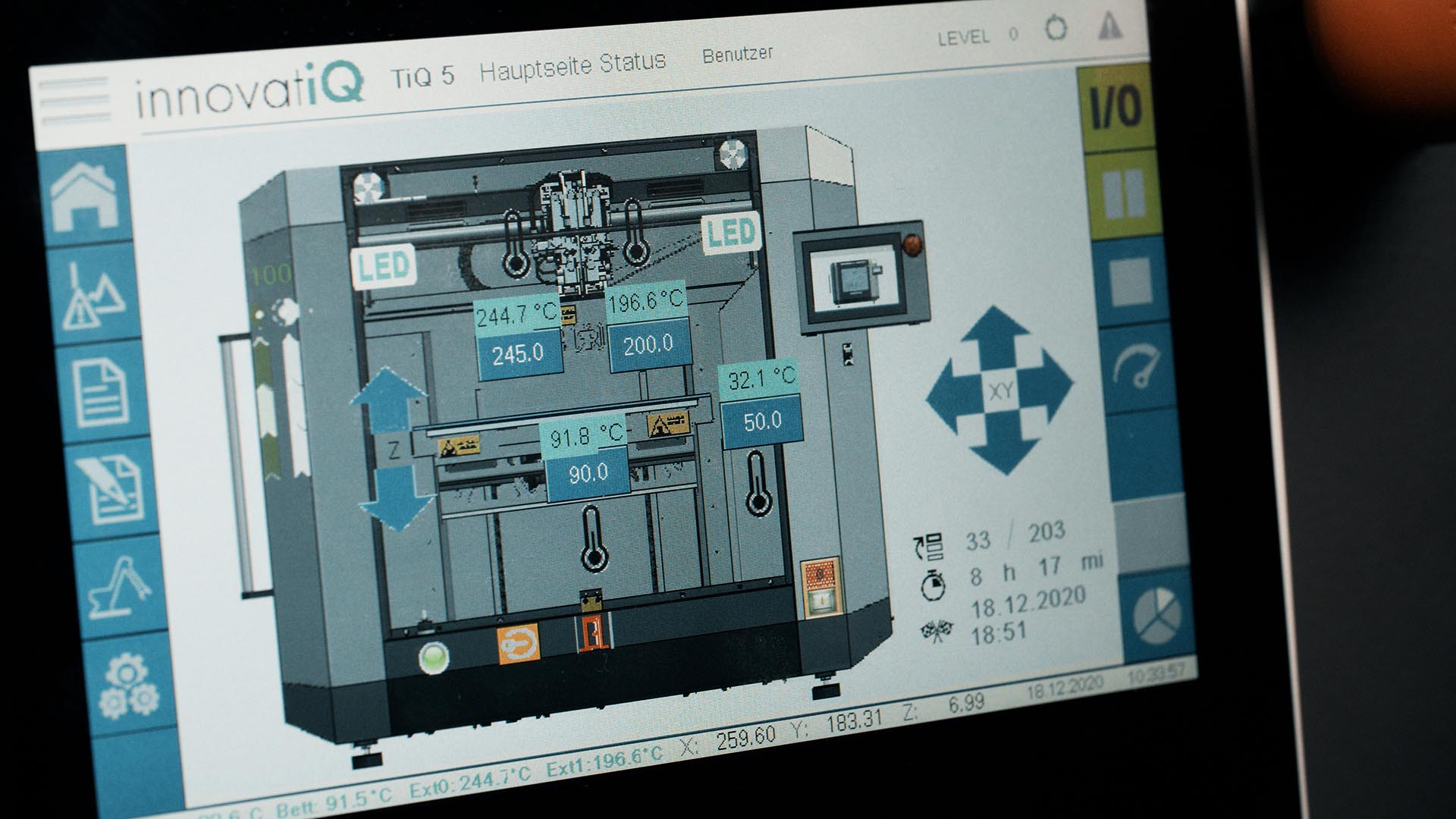 [视频] innovatiQ TiQ 5 用于高性能热塑性塑料的大型工业级3D打印机
