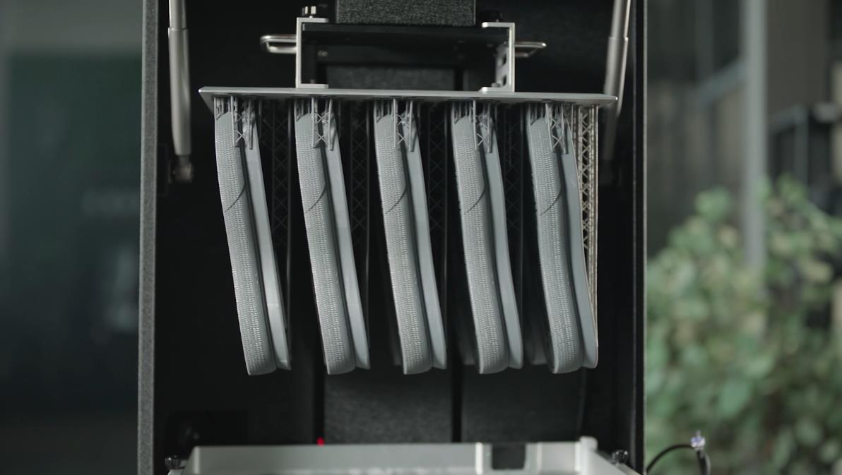 [视频] Apex-maker X1：工业高速16英寸8K LCD光固化3D打印机