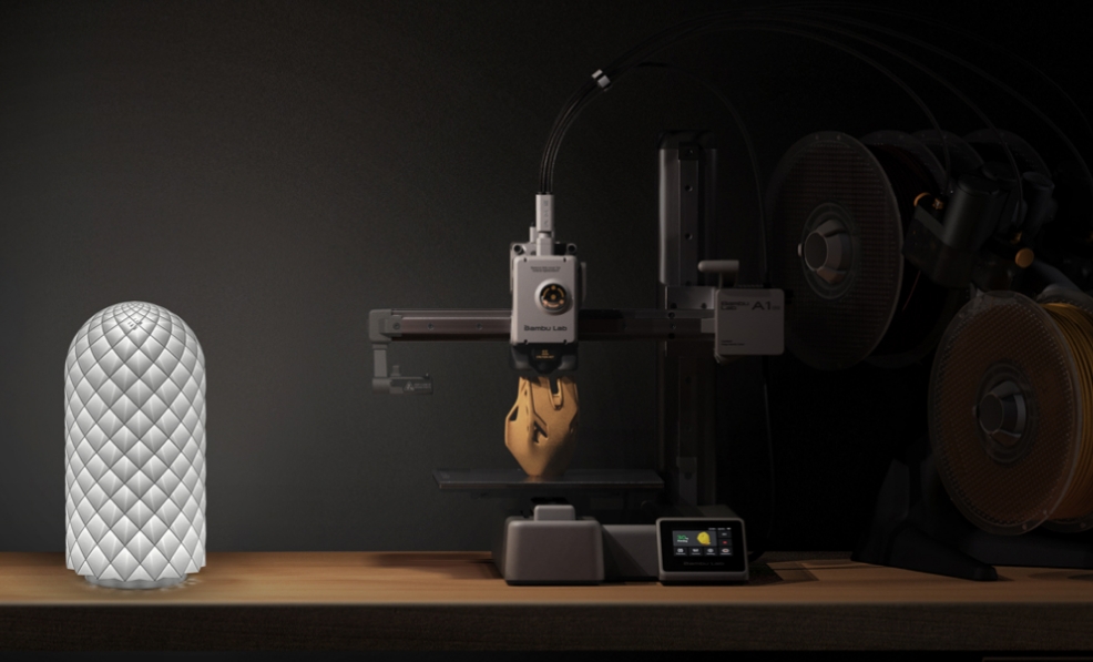 [视频] Bambu Lab A1 mini悬臂3D打印机：让多色打印成为标配