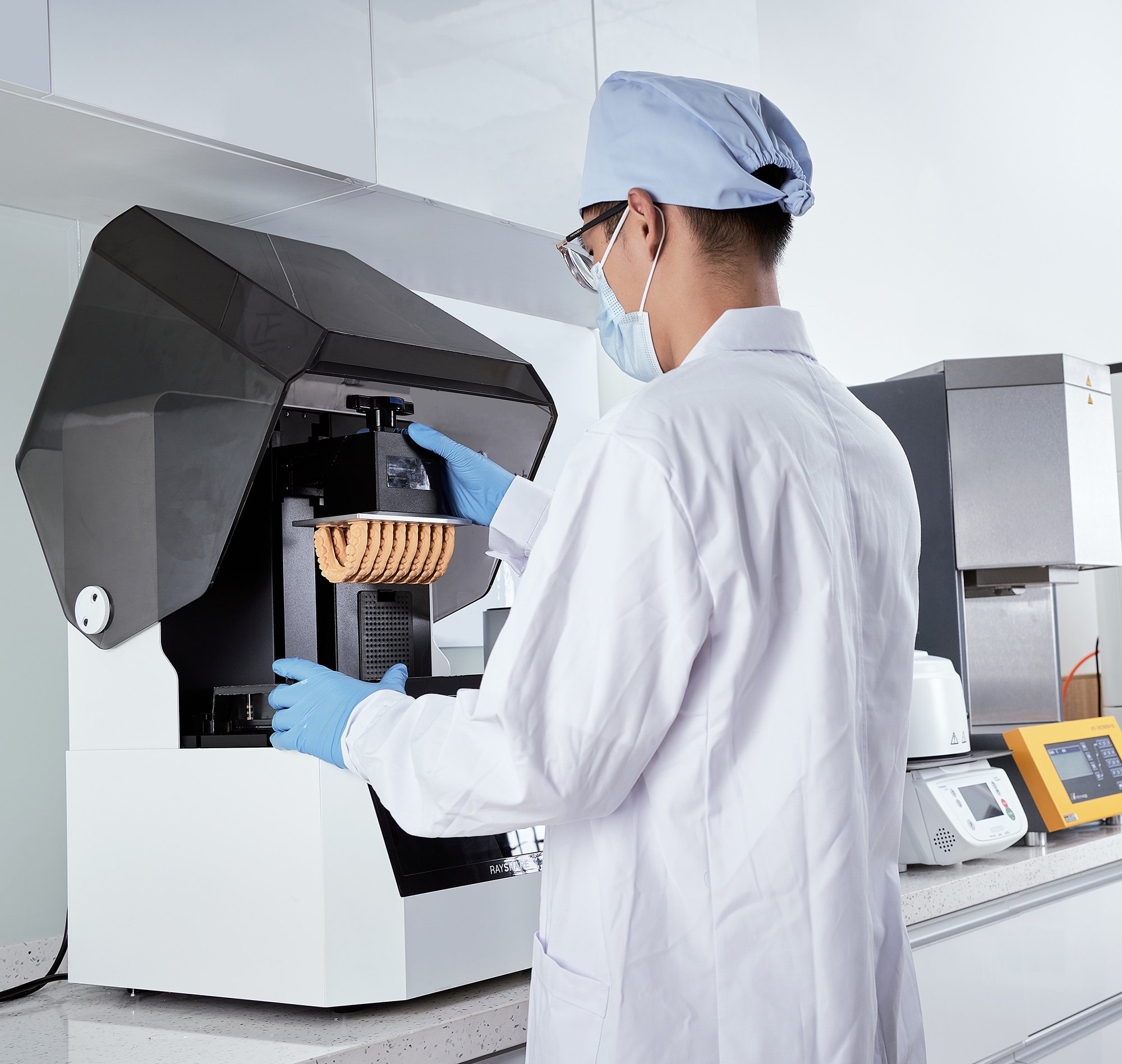 [视频] RAYSHAPE Shape 1+Dental齿科DLP 3D打印机：椅旁3D打印解决方案