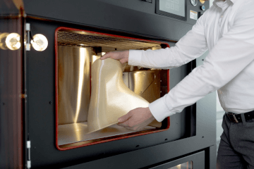 [视频] miniFactory Ignite 3D打印机：提升您的生产规模的新燃点