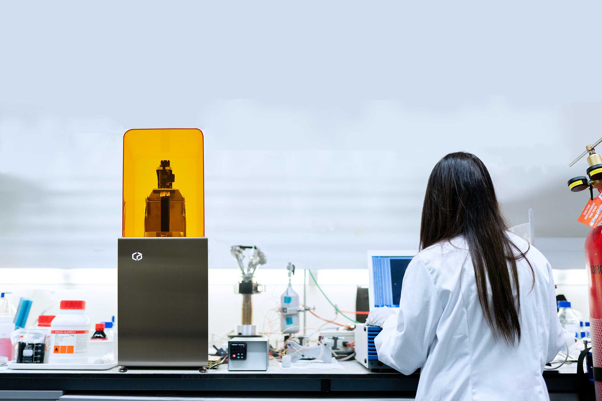 [视频] MicroSLA Titan3和Micro UV DLP超高分辨率3D打印机