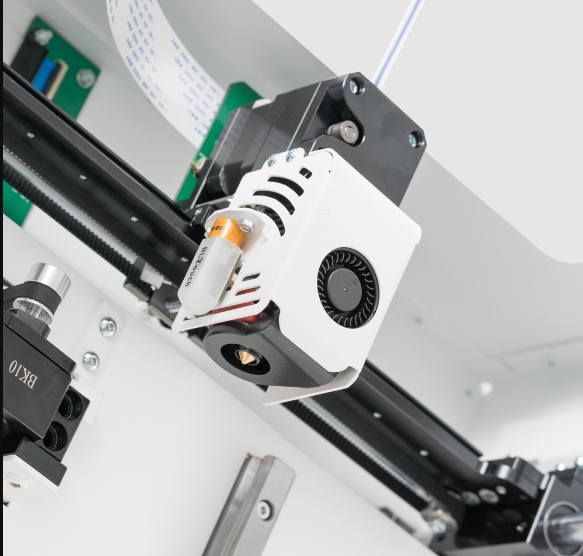 [视频] Craftbot Flow：紧凑型主力 即插即用的3D打印机