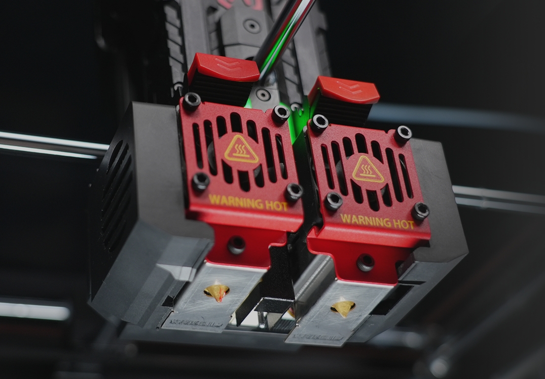 [视频] Raise3D Pro3 HS 系列：岂止于快-实现高性能工程塑料连续生产