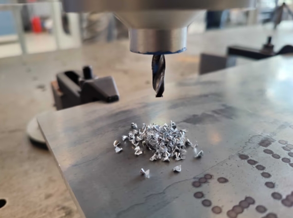 [视频] Cognibotics SigmaTau3000 轻型机器人：智能制造的未来