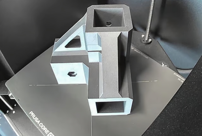 [视频] Prusa CORE One - 全封闭高速CoreXY 3D打印机配备主动腔体温度控制