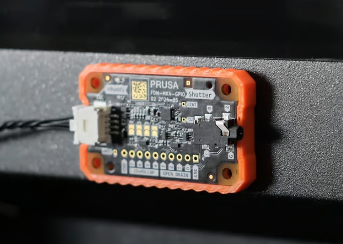 [视频] Prusa CORE One - 全封闭高速CoreXY 3D打印机配备主动腔体温度控制