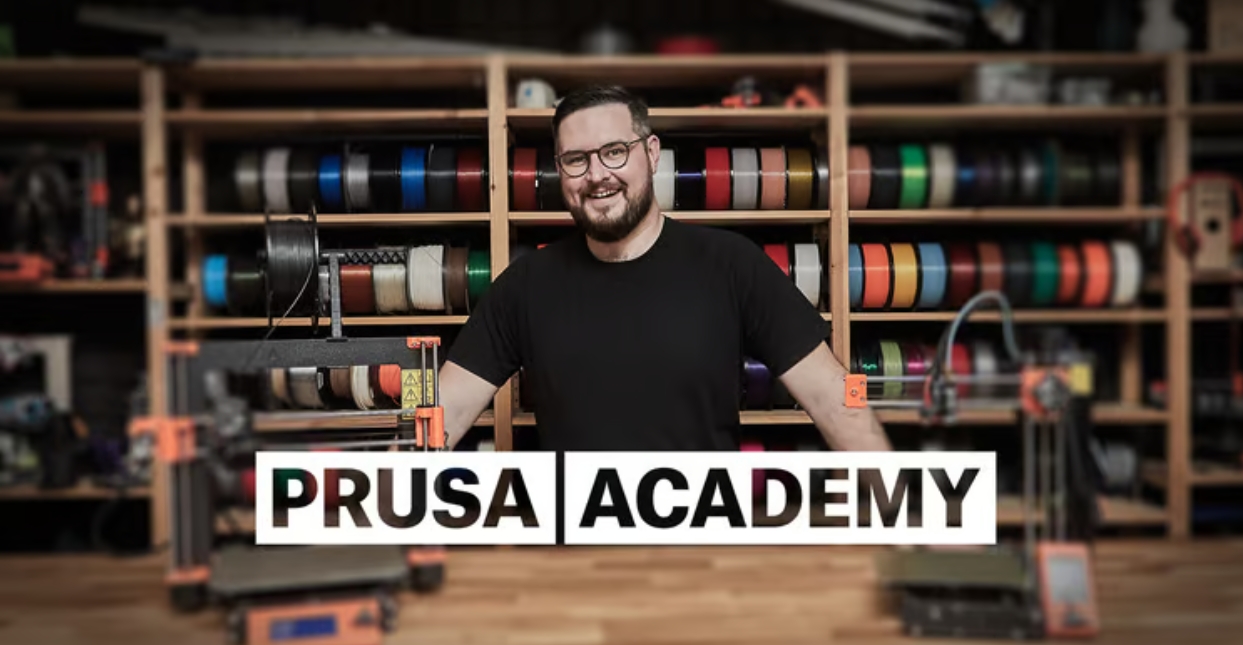 [视频] Prusa CORE One - 全封闭高速CoreXY 3D打印机配备主动腔体温度控制
