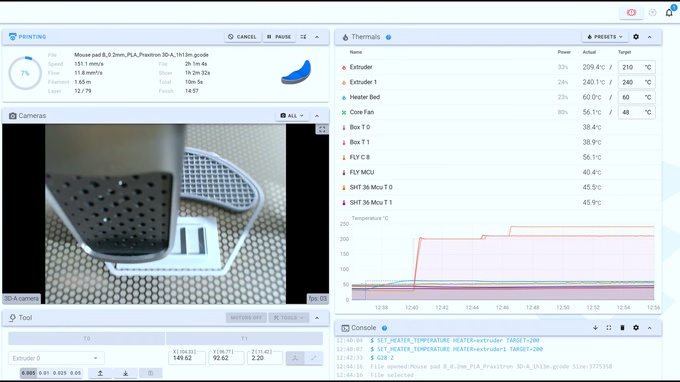 [视频] Praxitron：配备两个挤出机的经济型3D打印机