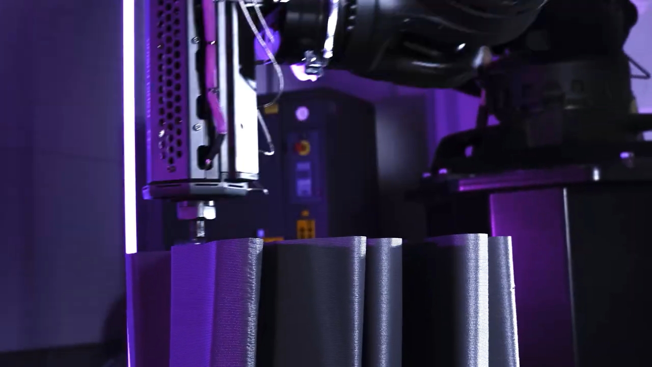 [视频] Apollo | Rapid Fusion 大幅面颗粒3D打印系统